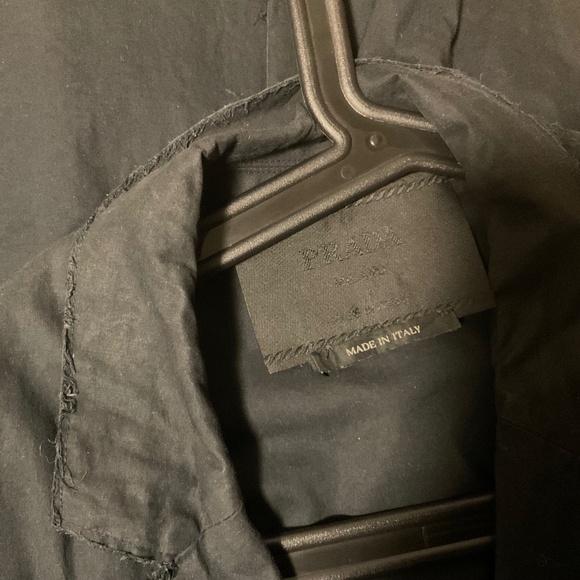 PRADA black coat …off the runway. Size 42 but fits like a size 6 - Picture 1 of 6